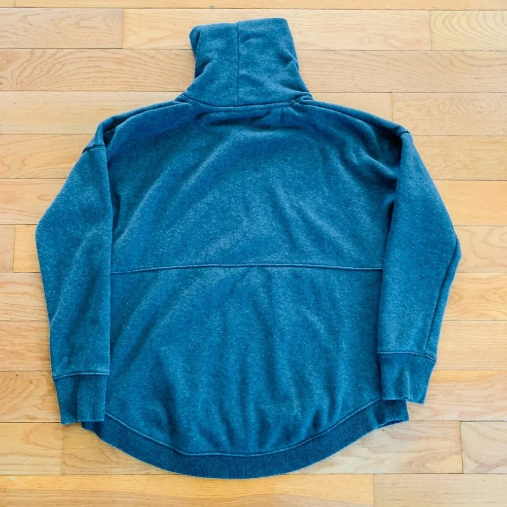 Athleta Turtleneck Sweater Gray Fleece Pullover Sweatshirt Womens‎ XXS - Picture 2 of 5